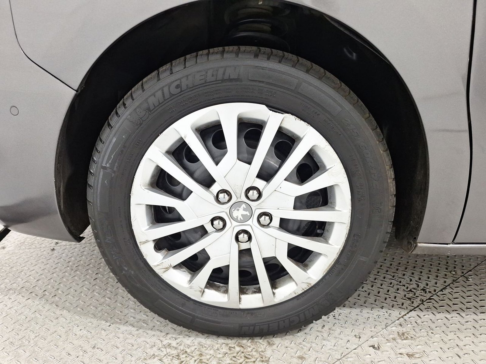 Peugeot TRAVELLER L3 BLUE HDI 180 2.0 AUT 2024 - Imagen 14 de 20