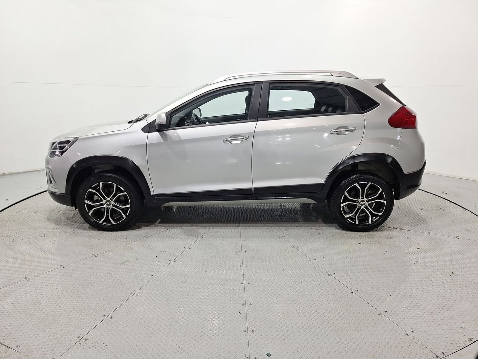 Chery TIGGO 2 1.5 2022 - Imagen 4 de 20