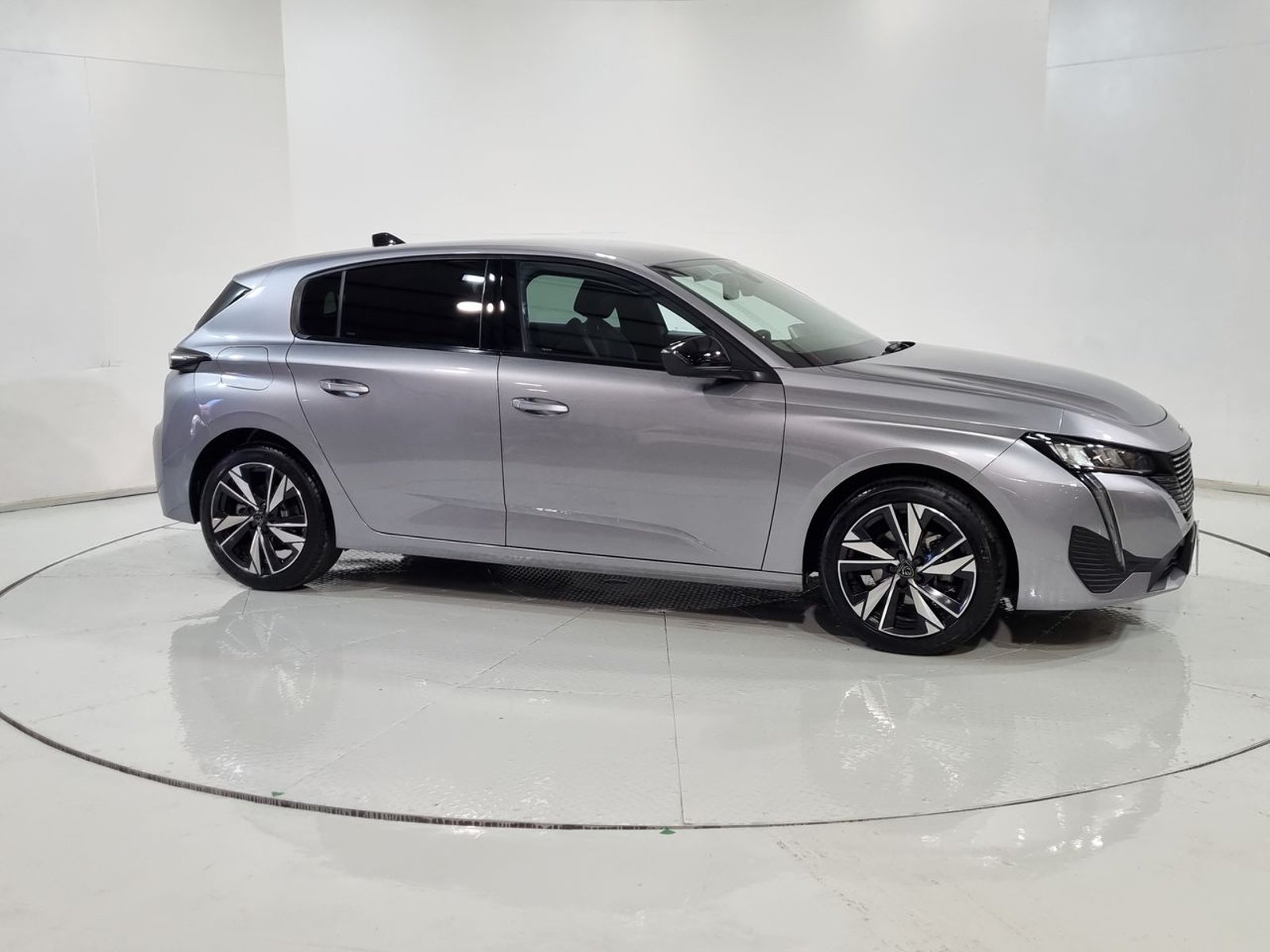 Peugeot 308 1.2 2024 - Imagen 14 de 20