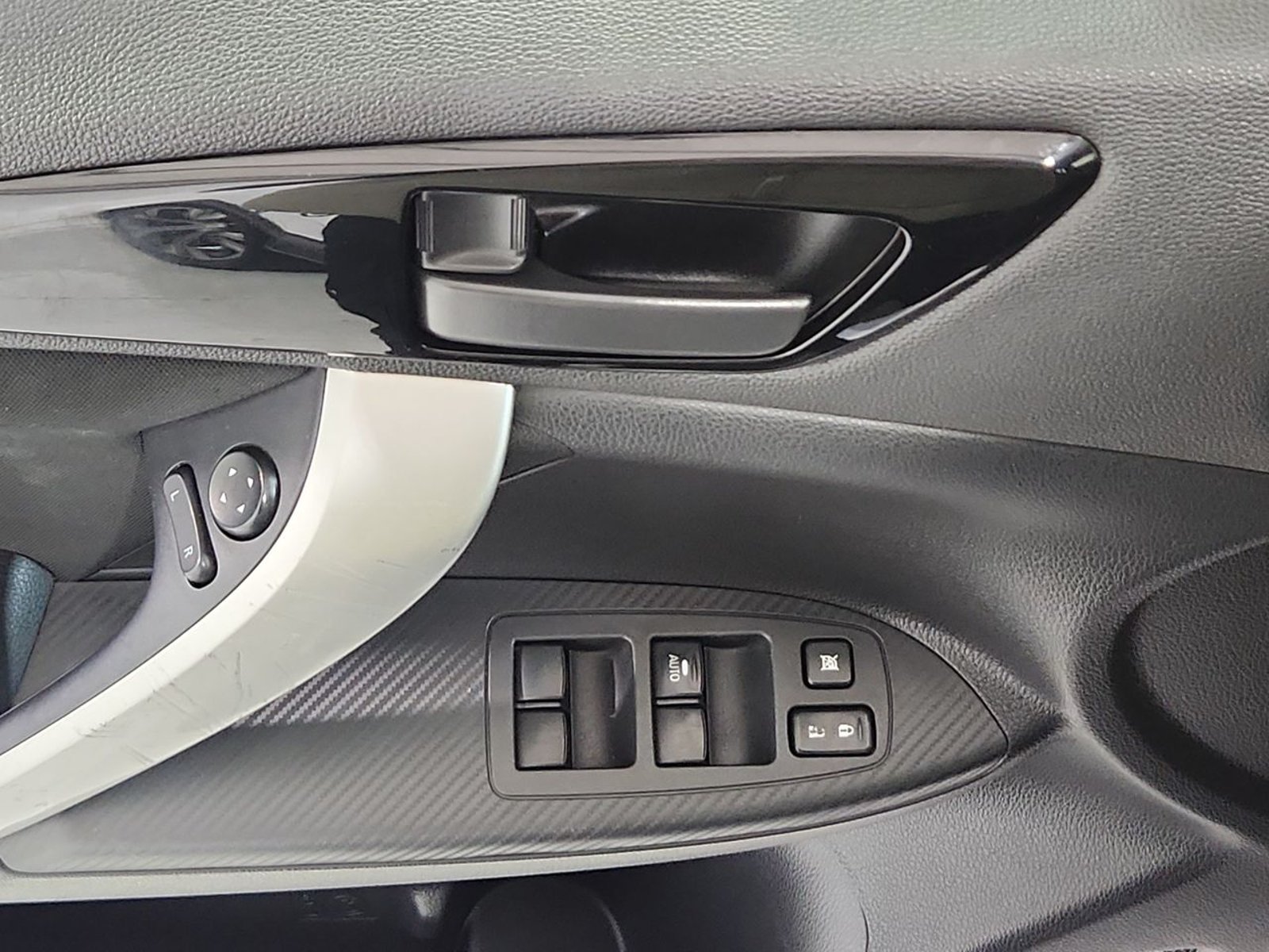 Mitsubishi ECLIPSE CROSS RX OTTO 1.5 2020 - Imagen 20 de 20
