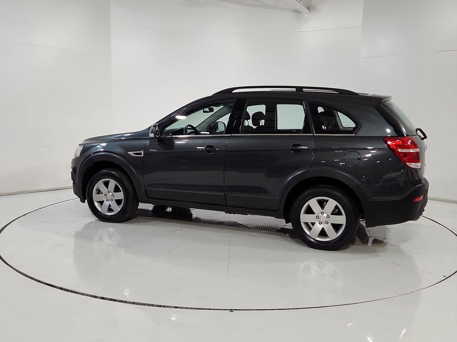Chevrolet CAPTIVA LS 2.4 AT 2017 - Imagen 6 de 20