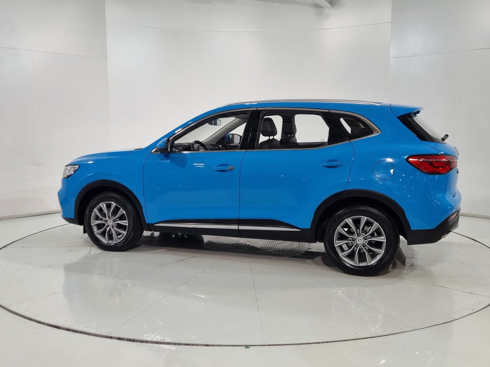 Mg HS 1.5T MT 1.5 2023 - Imagen 6 de 20