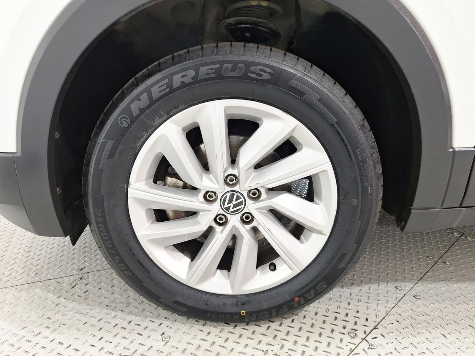 Volkswagen T-CROSS T CROSS TSI 1.0 2023 - Imagen 14 de 20