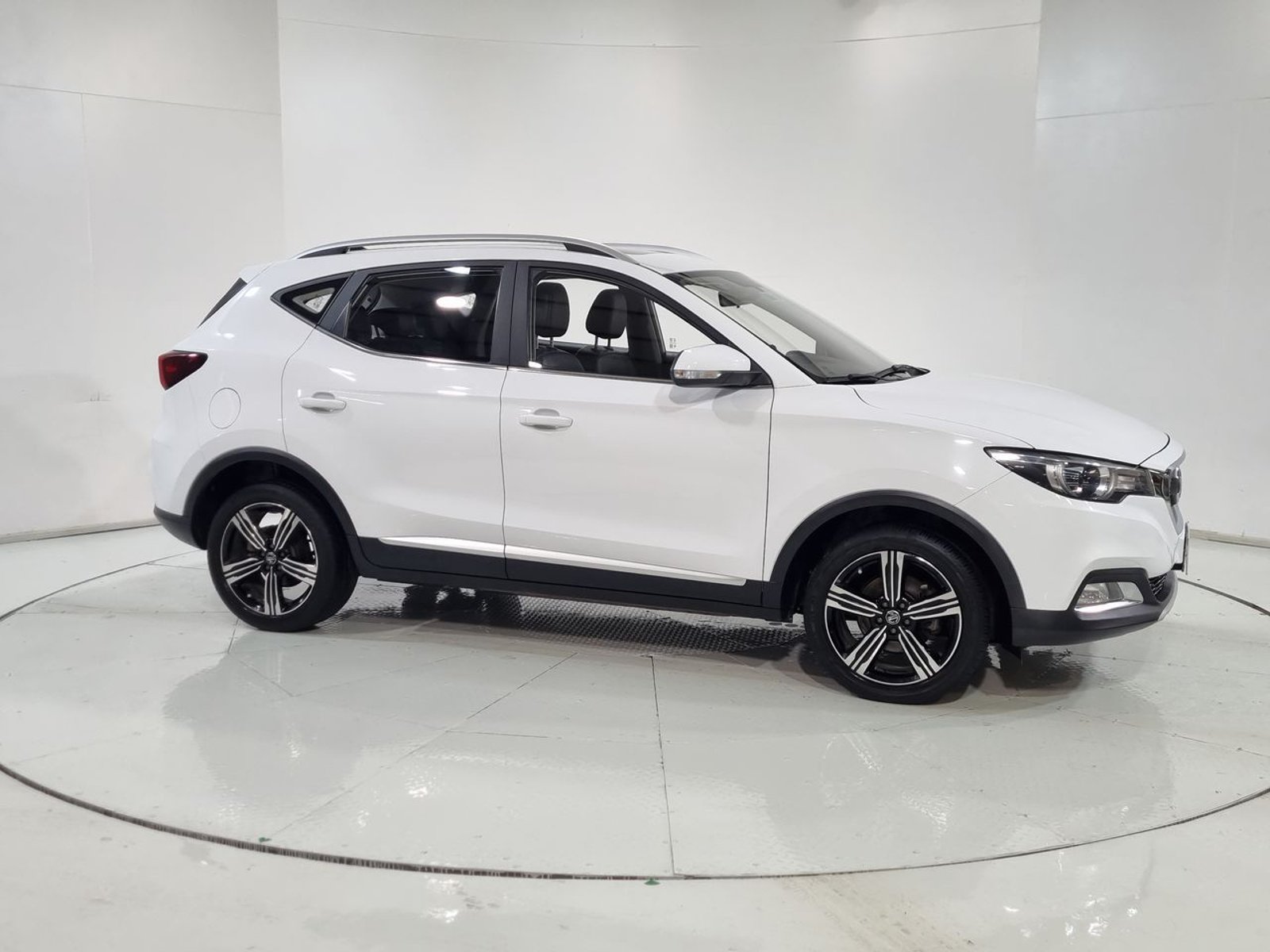 Mg ZS 1.5L AUT 2023 - Imagen 14 de 20
