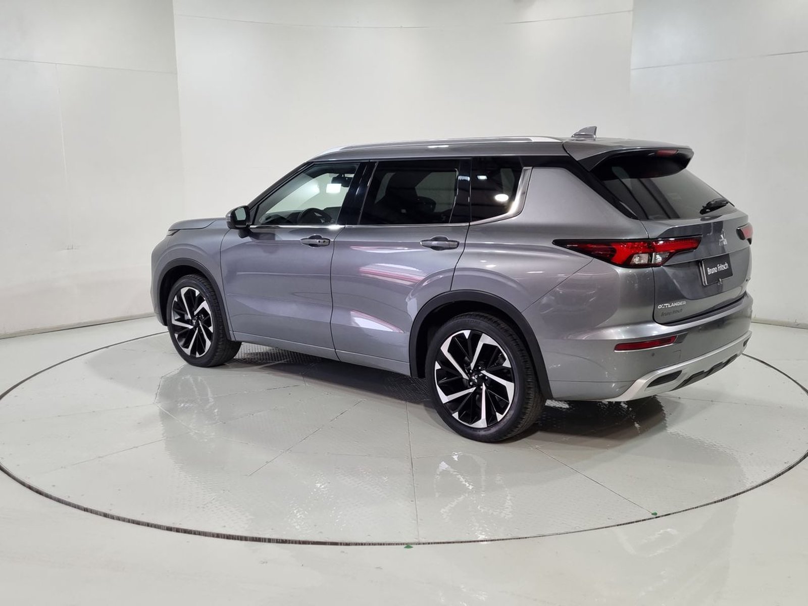 Mitsubishi OUTLANDER GLS LTD 4X4 2.5 AUT 2024 - Imagen 7 de 20