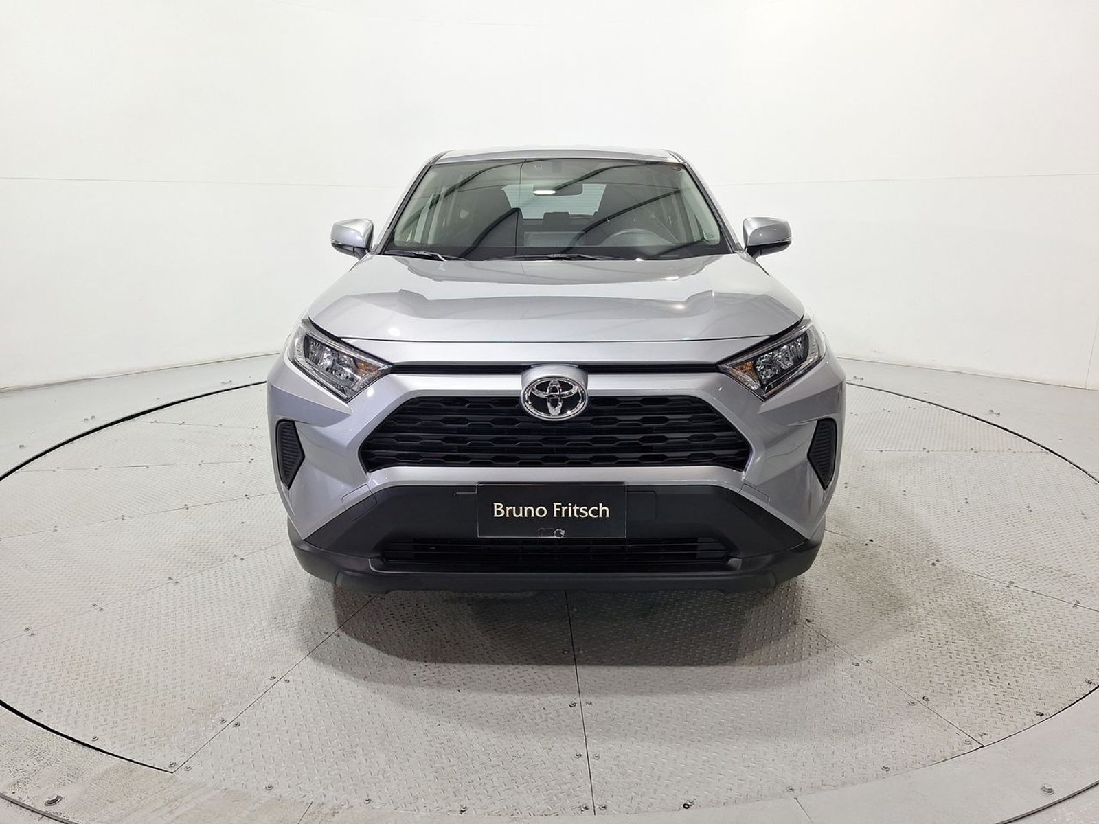Toyota RAV4 4X2 2.0 2025 - Imagen 13 de 20