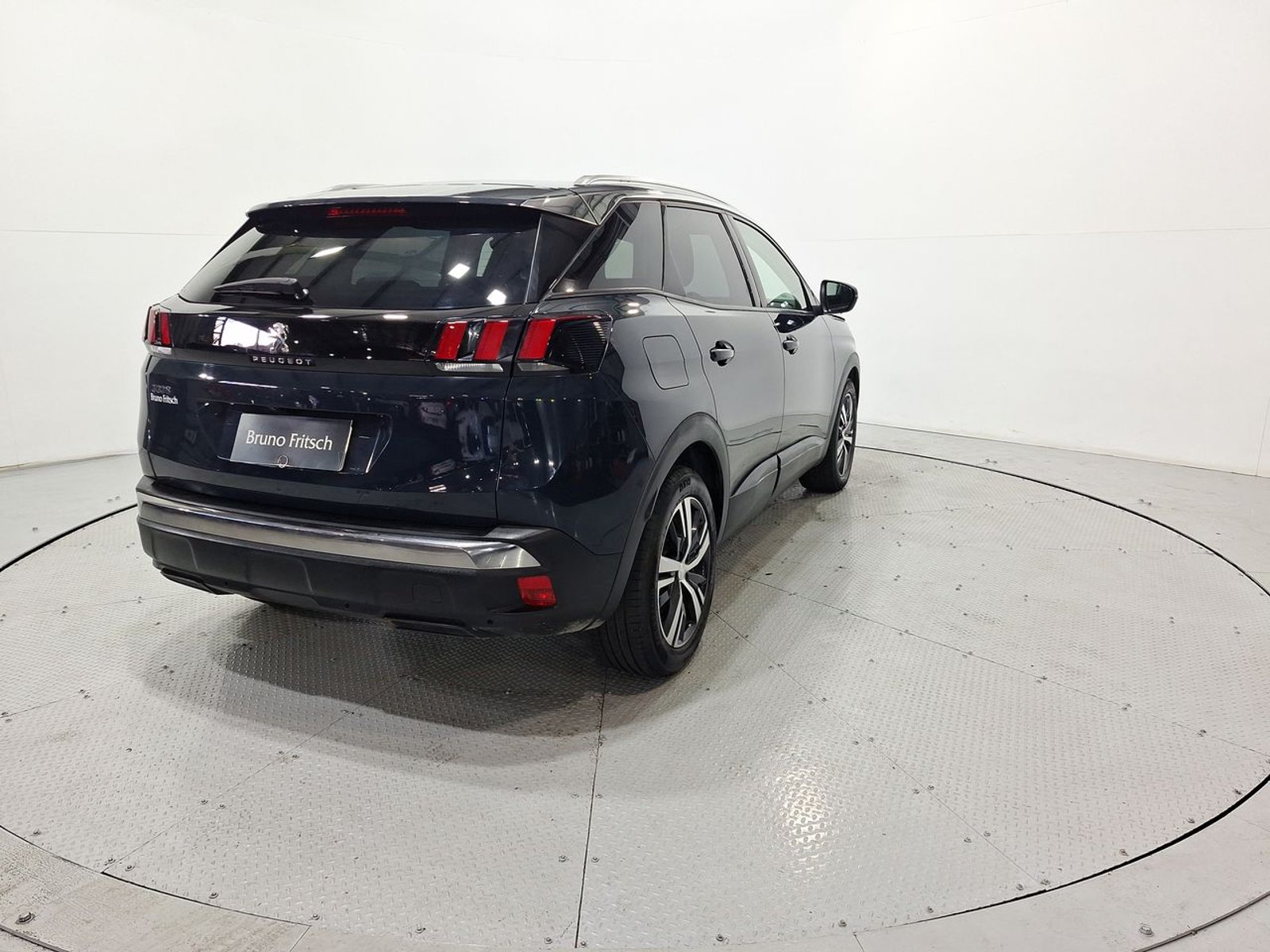 Peugeot 3008 ACTIVE 1.6 AUT 2021 - Imagen 8 de 20