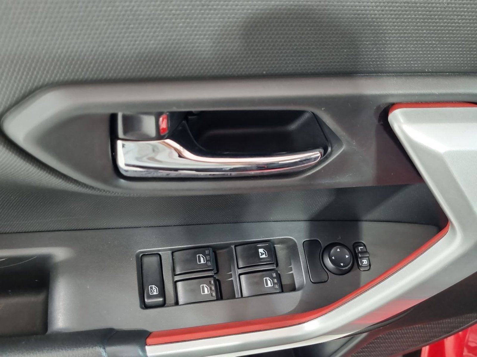 Toyota RAIZE NEW RAIZE CVT 1.2 2023 - Imagen 20 de 20