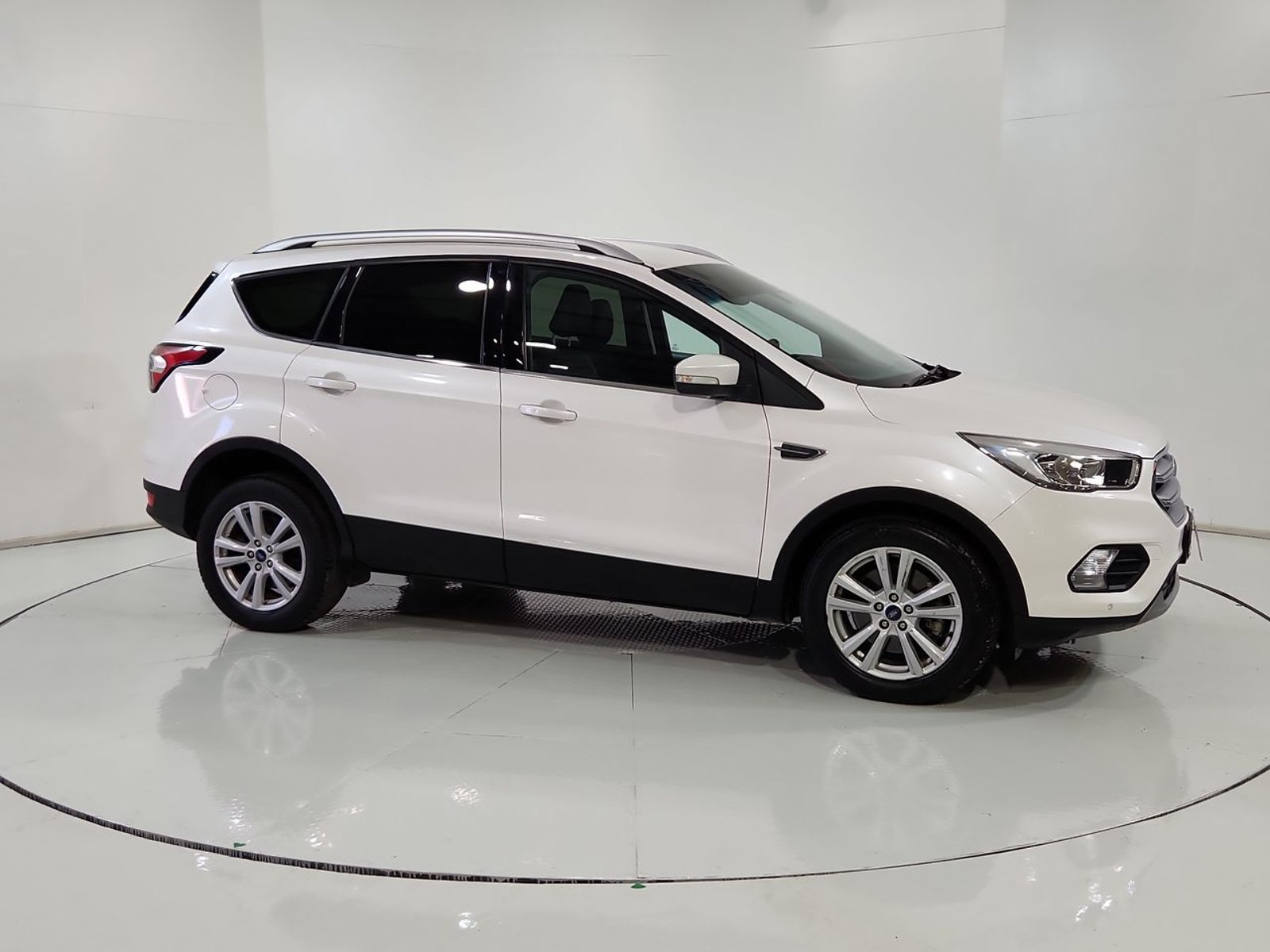 Ford ESCAPE 4X4 2.0 AUT 2018 - Imagen 14 de 20