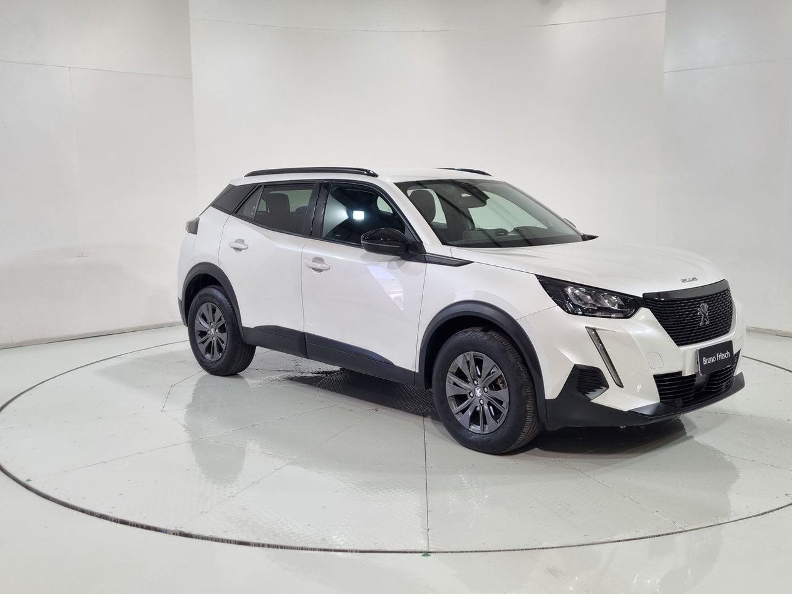 Peugeot 2008 PURETECH 130 1.2 2023 - Imagen 15 de 20