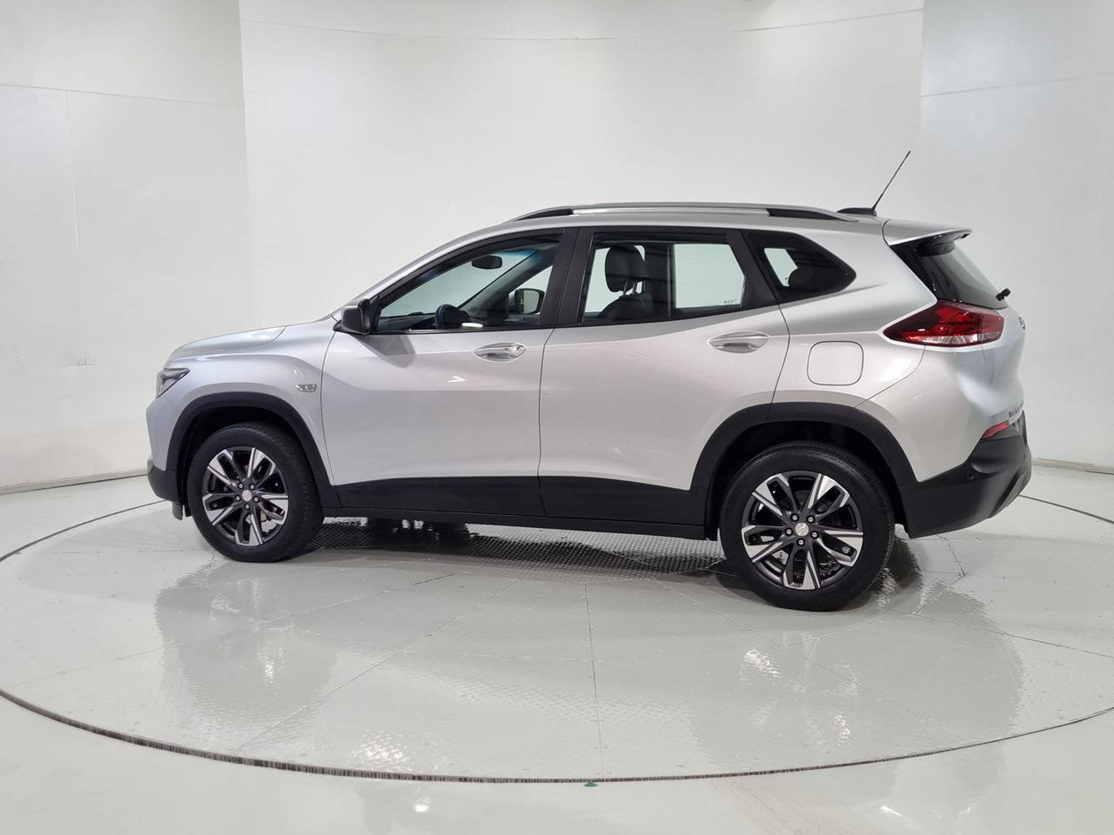 Chevrolet TRACKER 1.2T AUT 2021 - Imagen 6 de 20