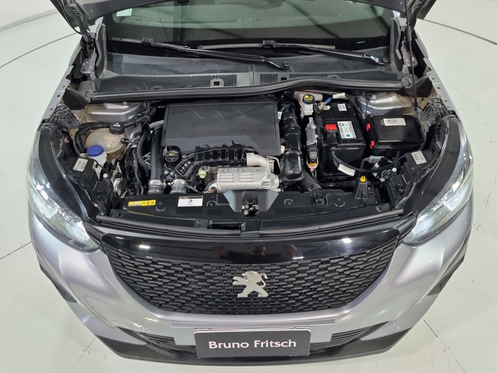 Peugeot 2008 PURETECH 130 4X2 1.2 2023 - Imagen 19 de 20