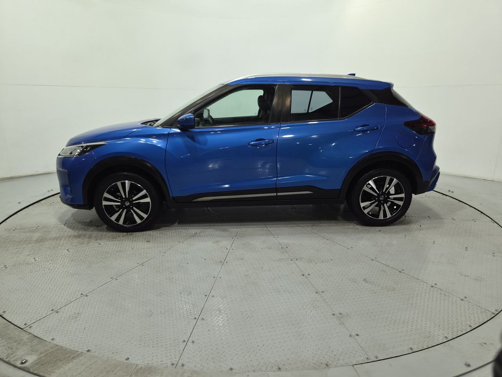 Nissan KICKS 1.6 2021 - Imagen 4 de 20