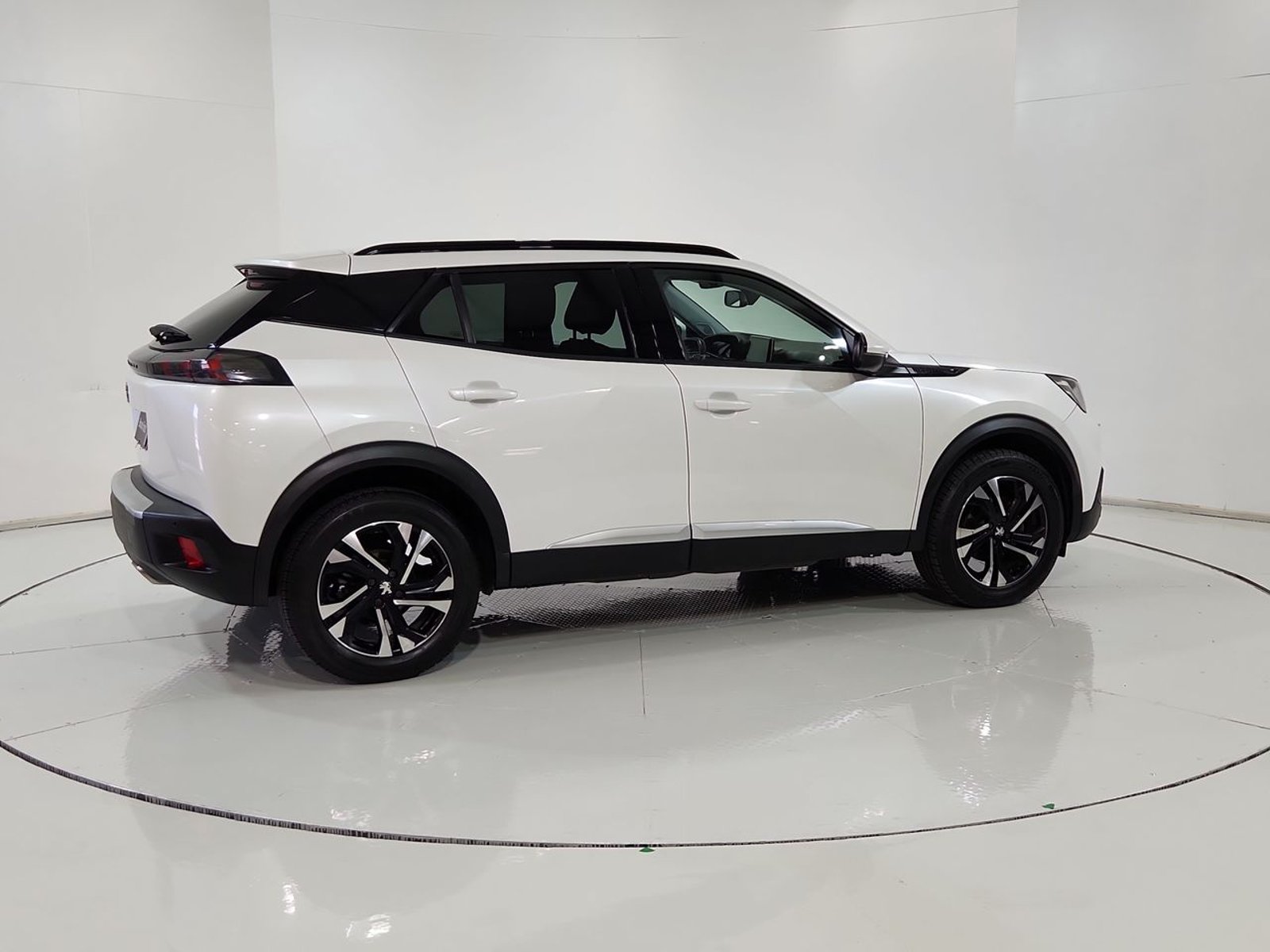 Peugeot 2008 ALLURE 1.2 2021 - Imagen 12 de 20