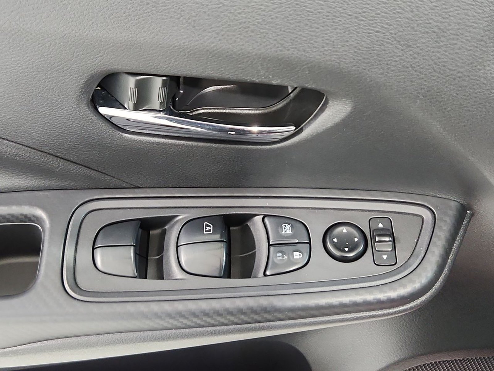 Nissan VERSA MT 1.6 2023 - Imagen 20 de 20