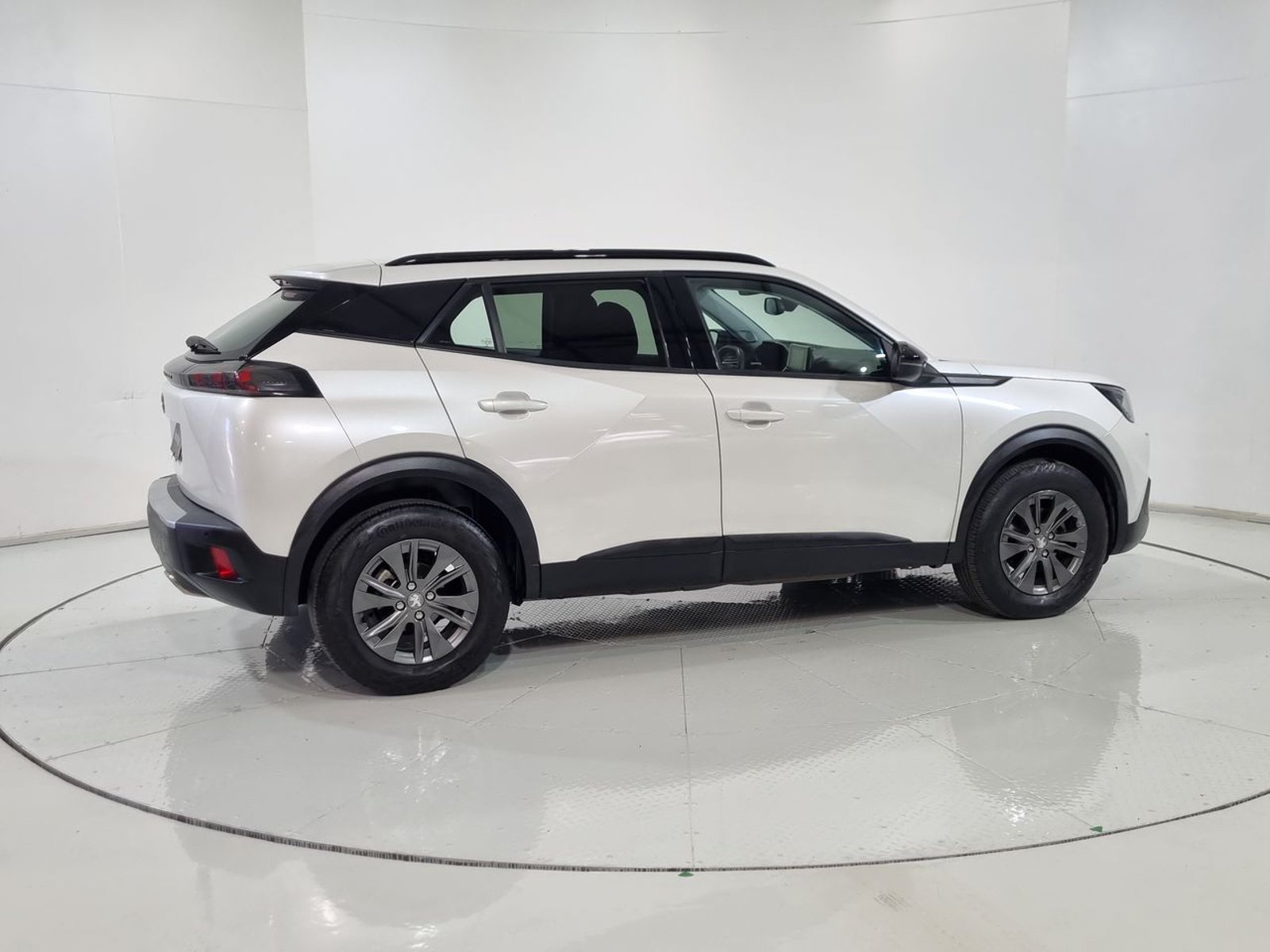 Peugeot 2008 PURETECH 130 1.2 2023 - Imagen 12 de 20