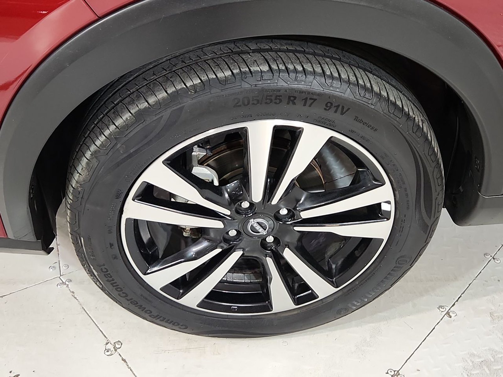 Nissan KICKS 1.6 2024 - Imagen 18 de 20