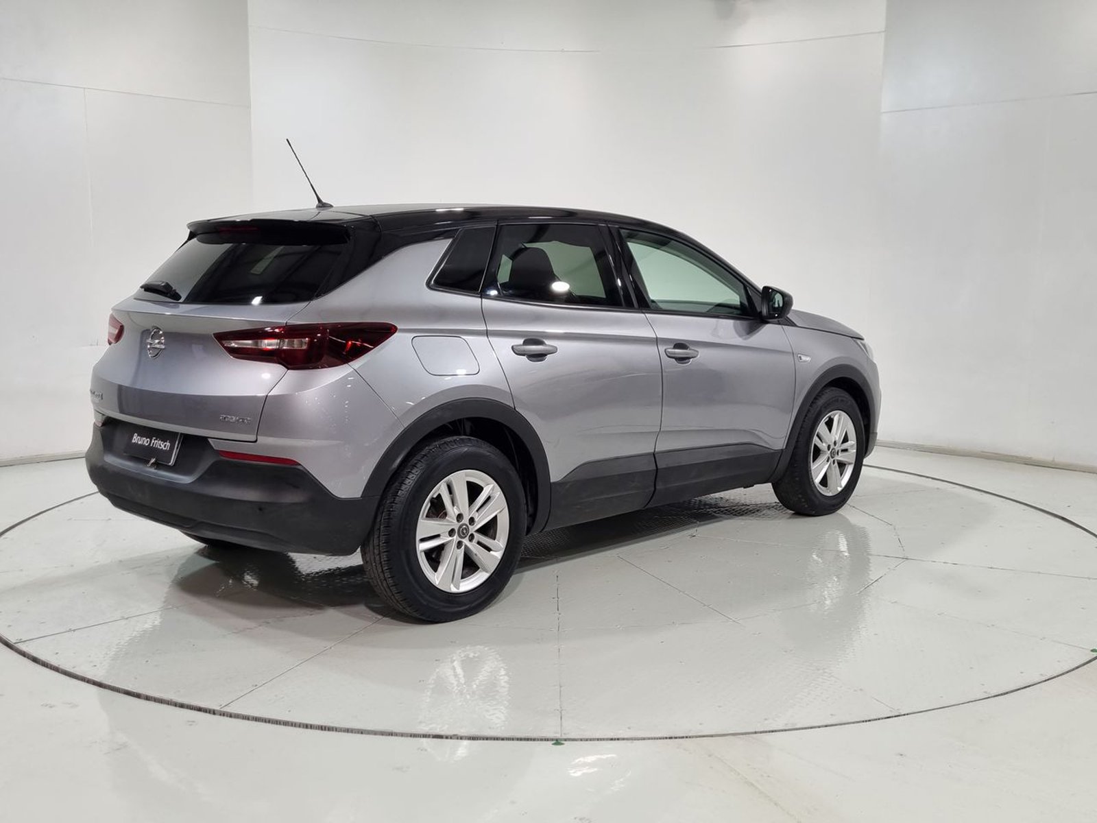 Opel GRANDLAND X GRANDLAND 1.2L 2021 - Imagen 11 de 20