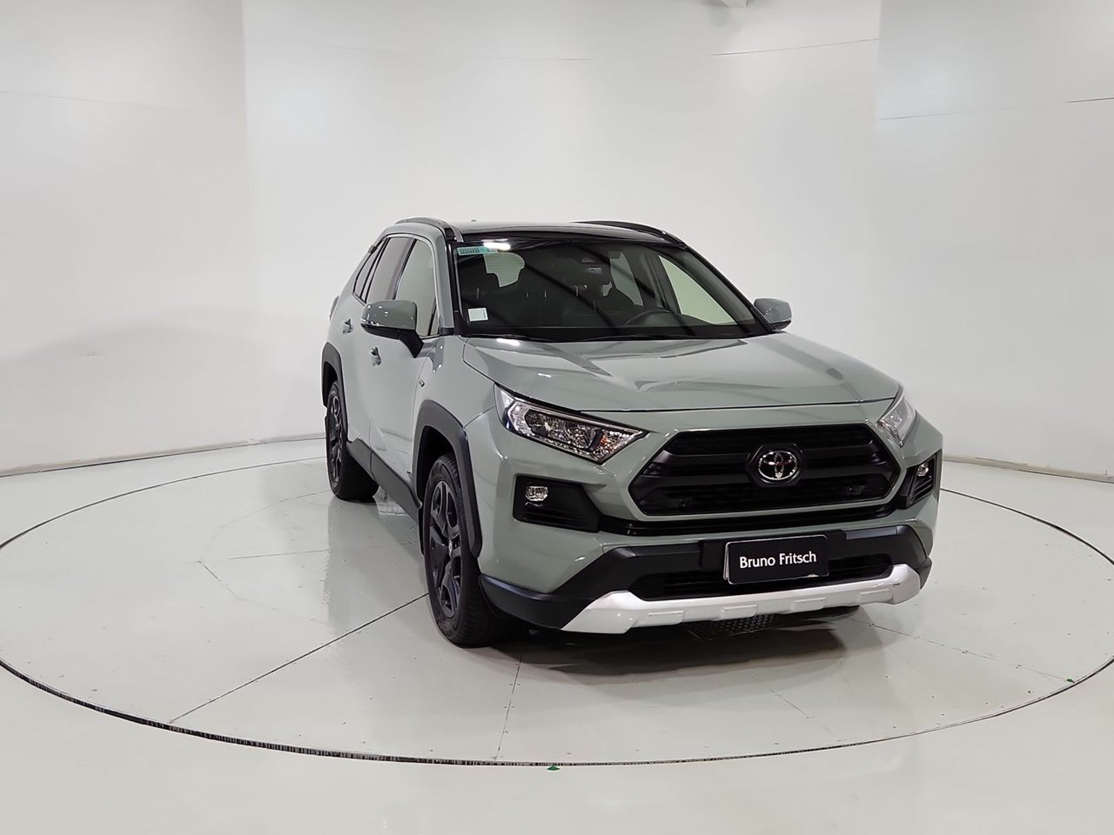 Toyota RAV4 4X4 OTTO 2.5 AT 2023 - Imagen 16 de 20