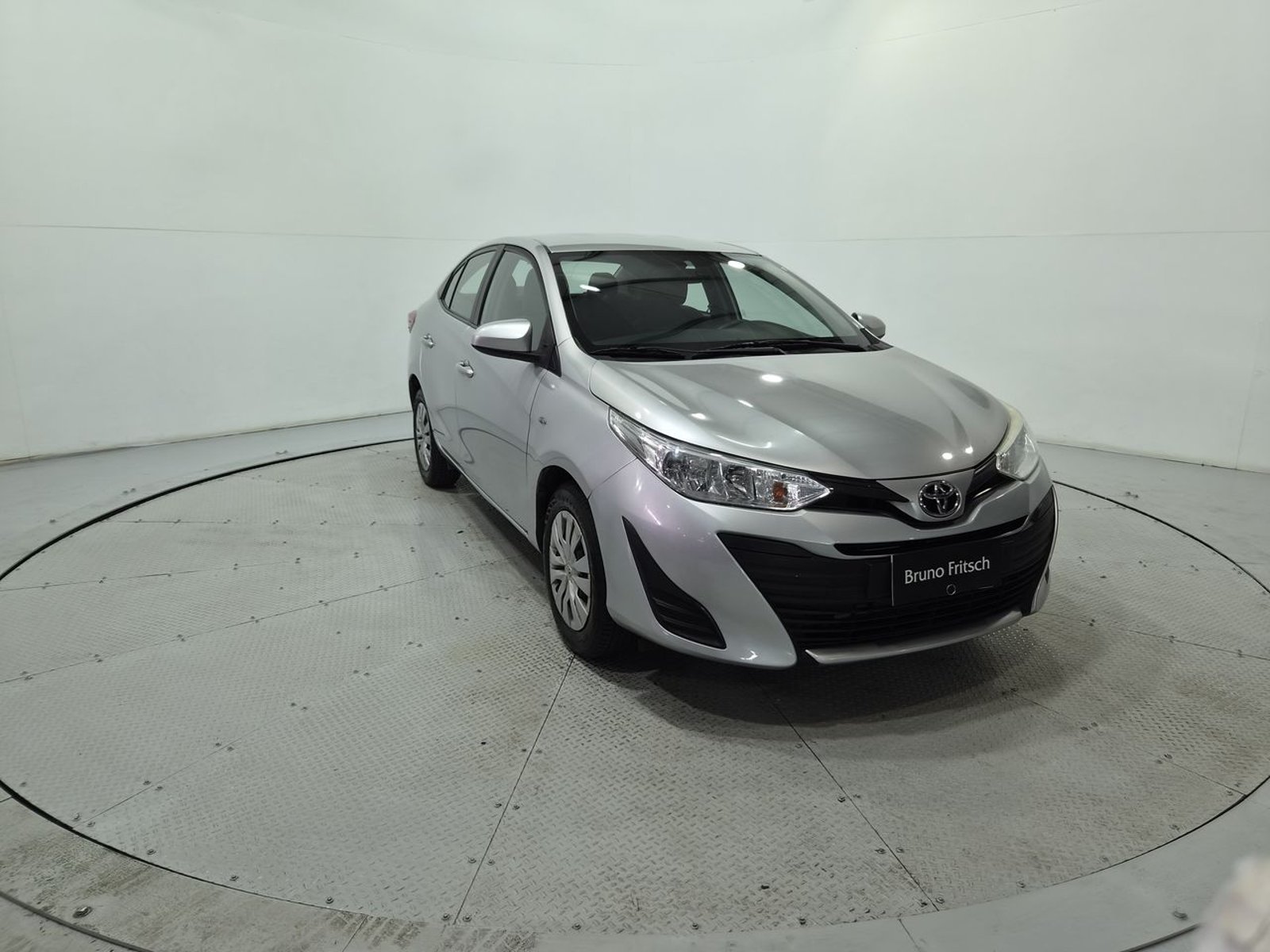Toyota YARIS NEW YARIS GLI 1.5 2021 - Imagen 12 de 20