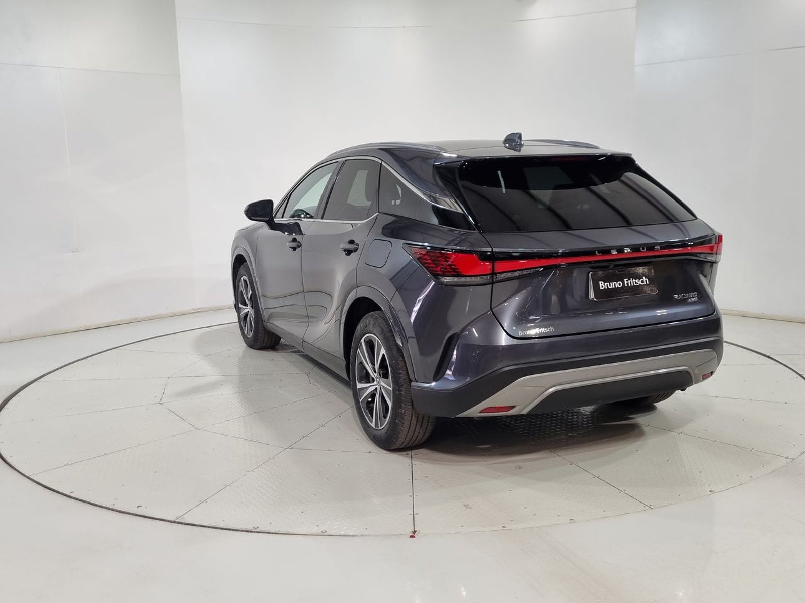 Lexus RX350 RX 350 4X4 2.4 AUT 2023 - Imagen 8 de 20