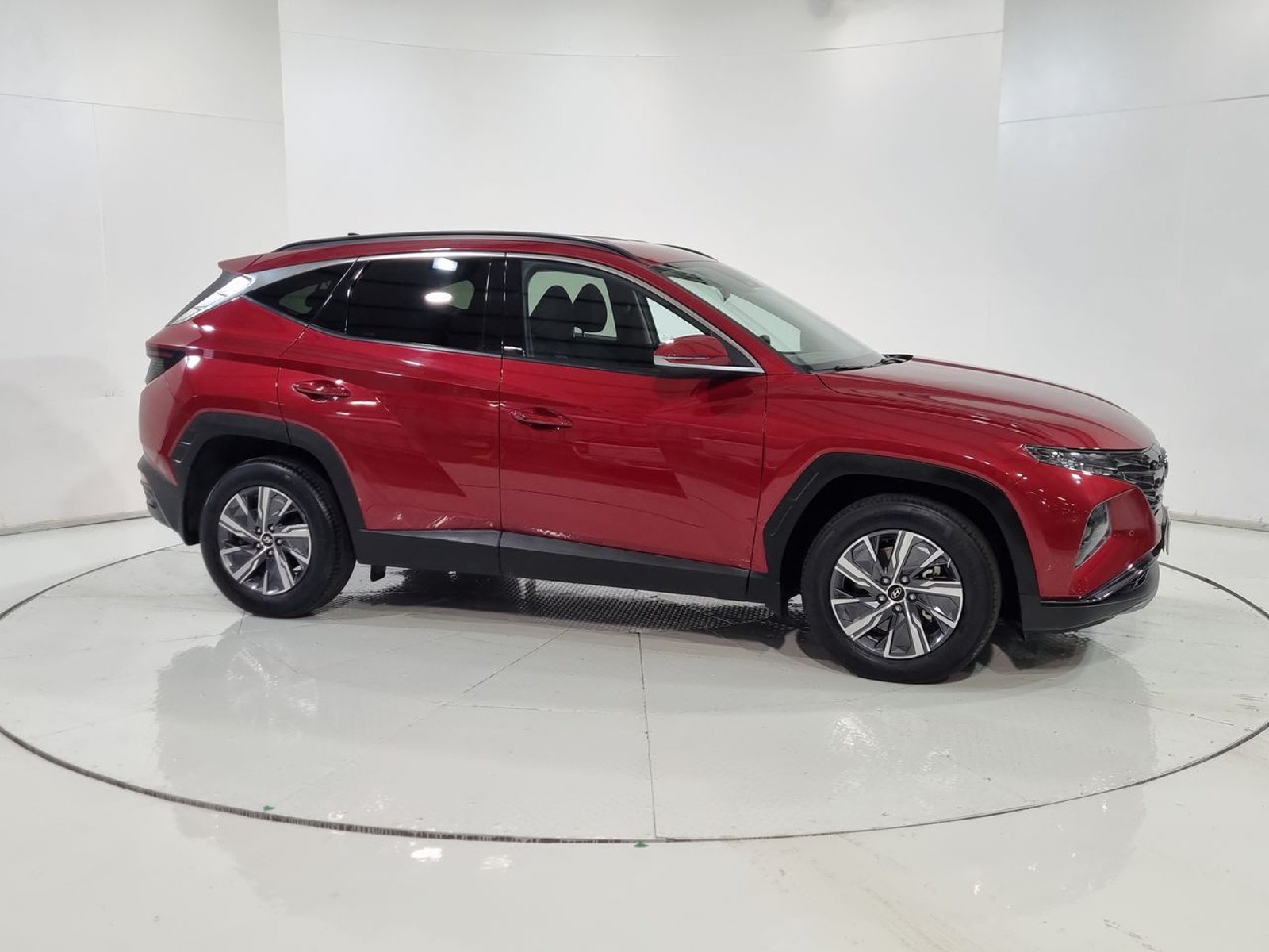 Hyundai TUCSON NX4 GDI 1.6 AUT 2024 - Imagen 14 de 20