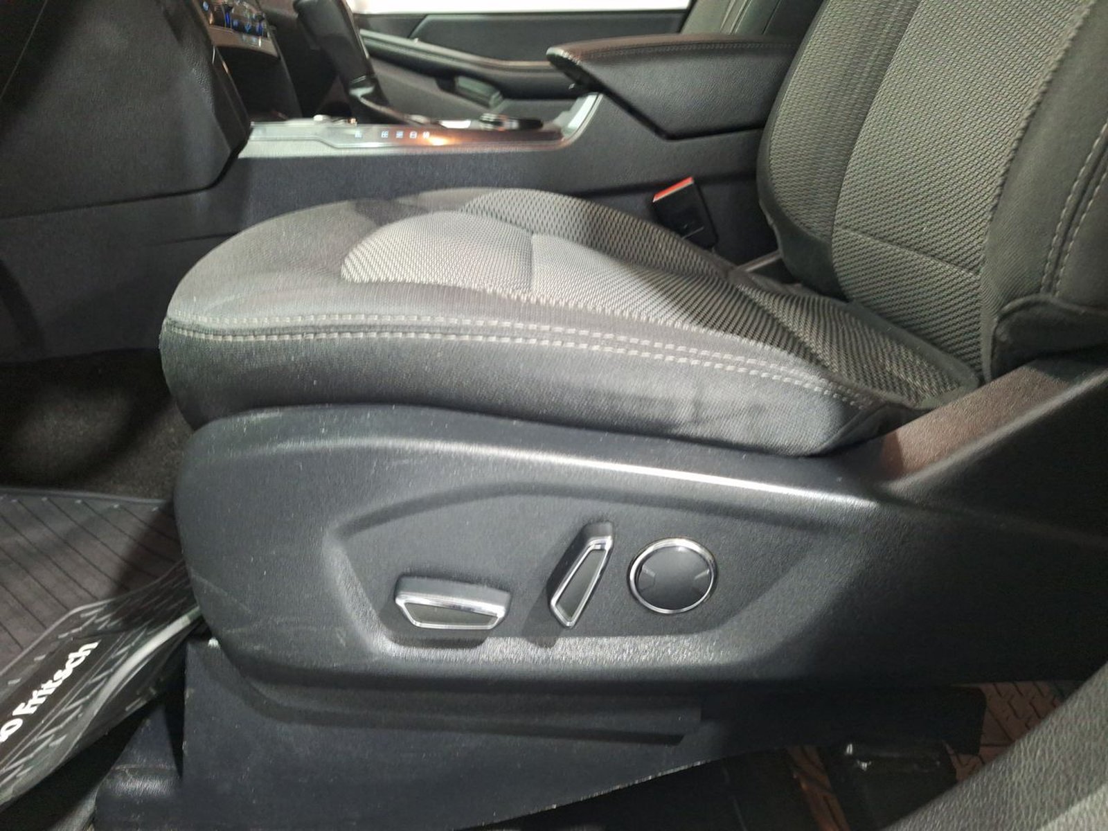 Ford EXPLORER XLT 3.5 2018 - Imagen 17 de 20