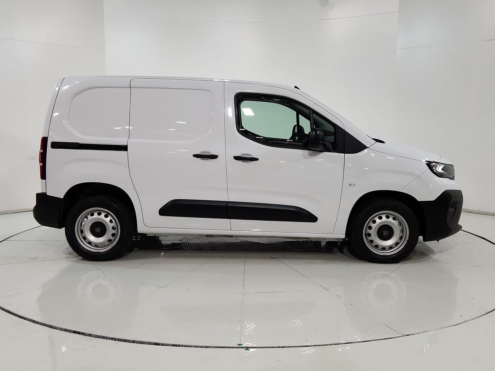 Peugeot PARTNER L1 1.5 2026 - Imagen 13 de 20
