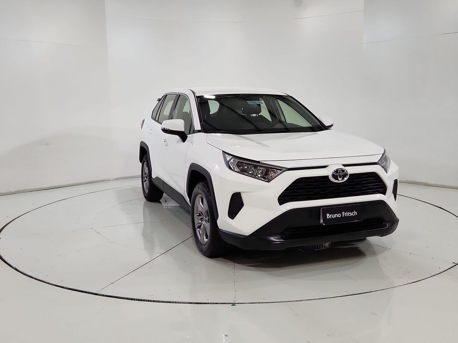 Toyota RAV4 4X2 2.0 AUT 2025 - Imagen 16 de 20
