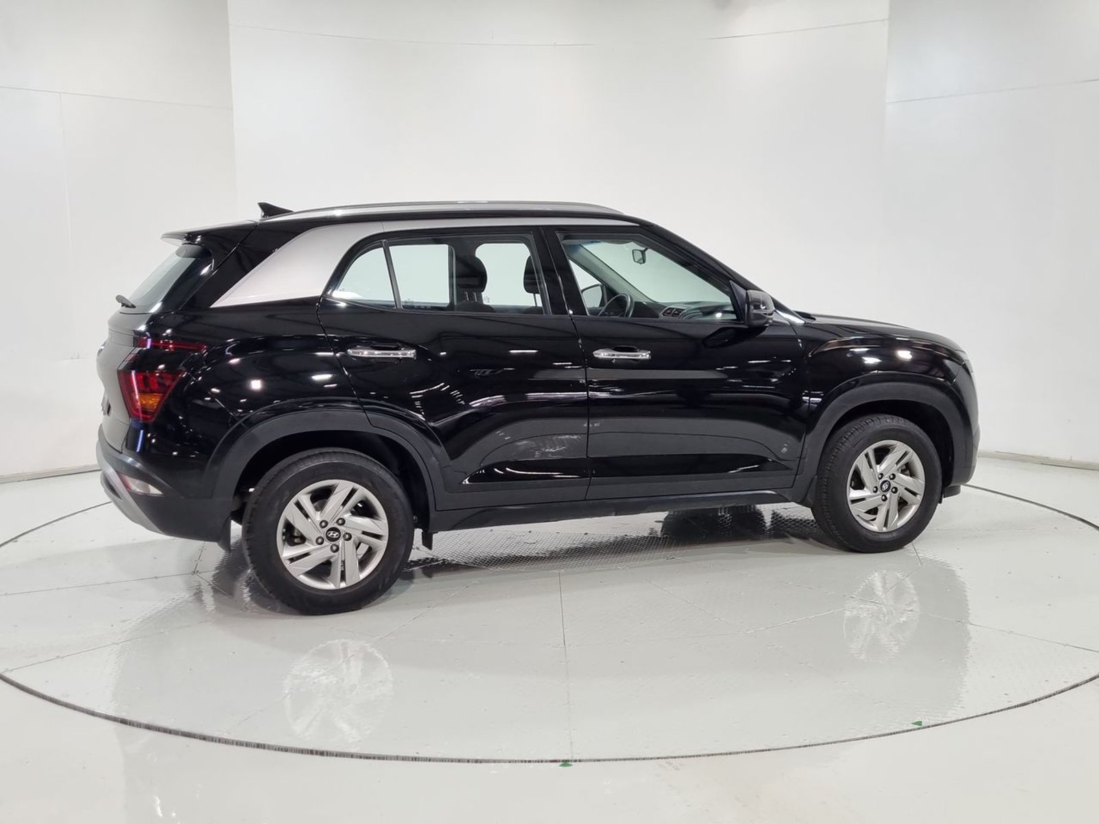 Hyundai CRETA SU2I 1.5 2022 - Imagen 12 de 20