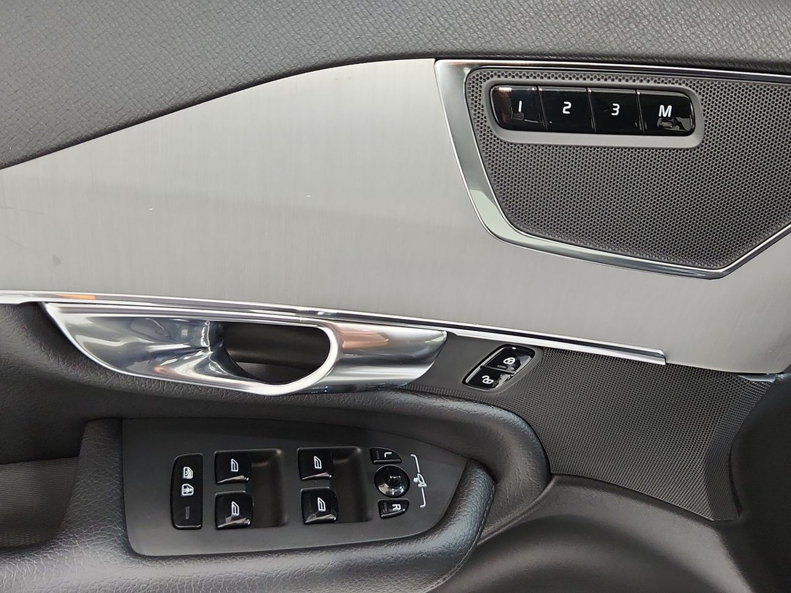 Volvo XC90 II B6 4X4 2.0 AUT 2022 - Imagen 20 de 20