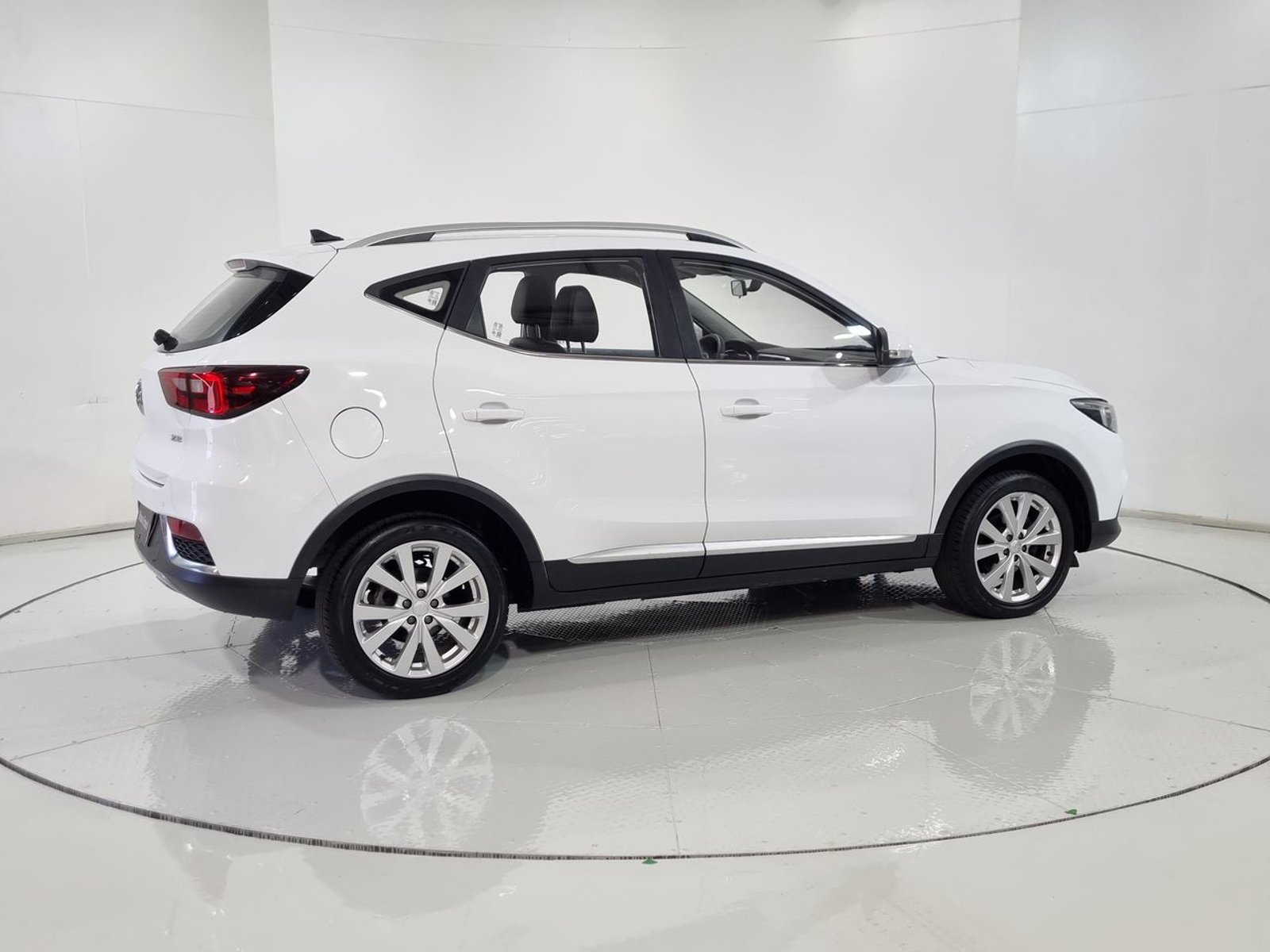 Mg ZS 1.5L AUT 2023 - Imagen 12 de 20