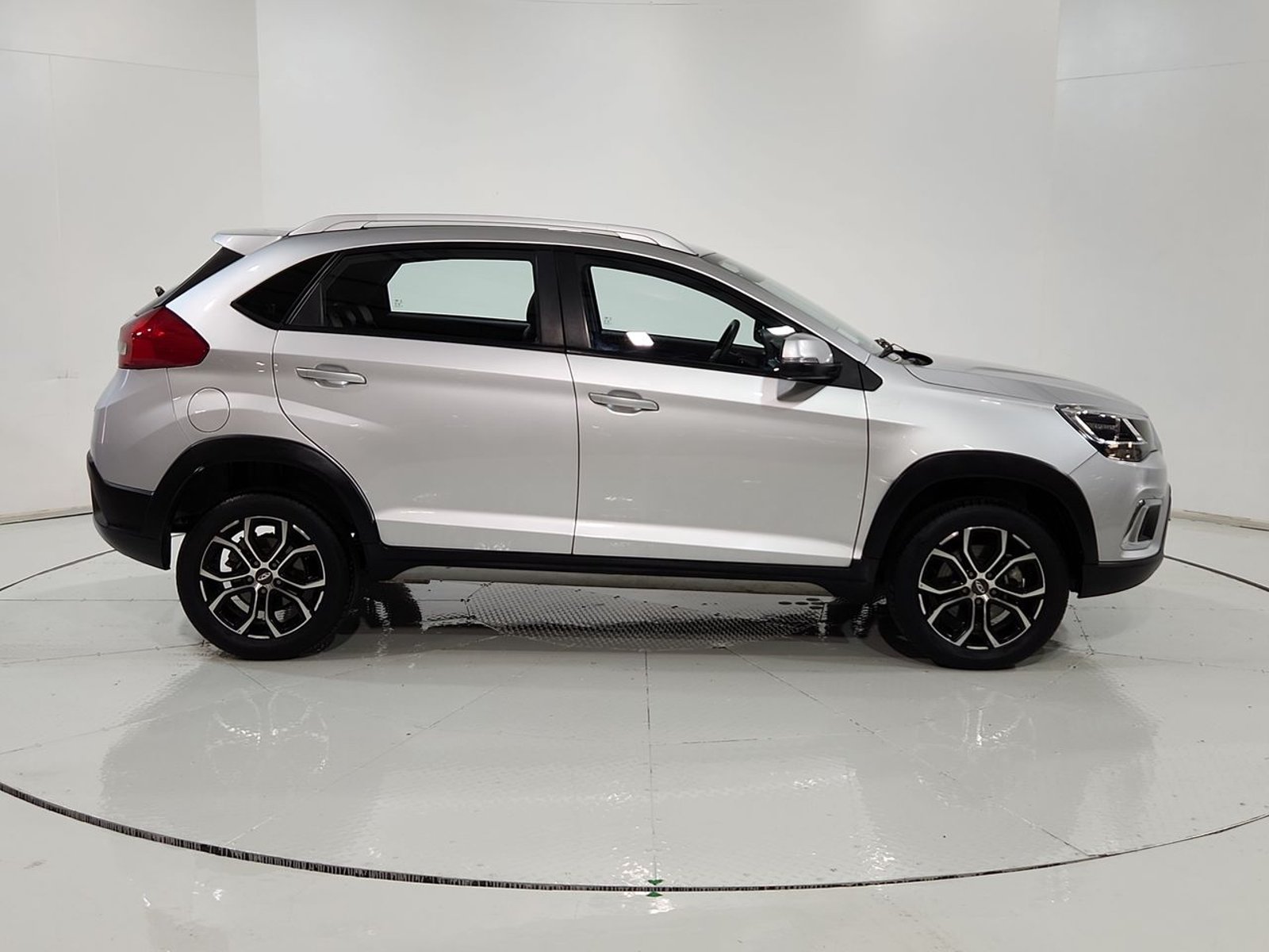 Chery TIGGO 2 GLS MT 1.5 2023 - Imagen 13 de 20