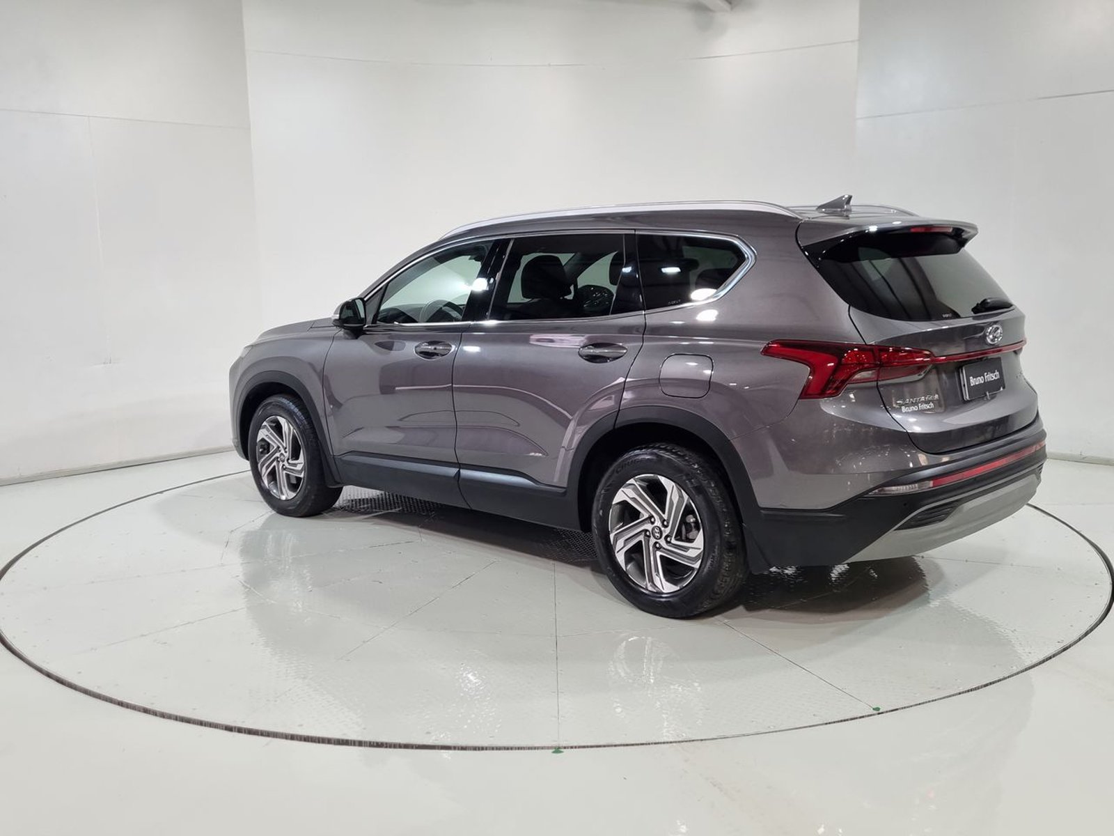 Hyundai SANTA FE CRDI 8DCT 4X4 2.2 AUT 2023 - Imagen 7 de 20