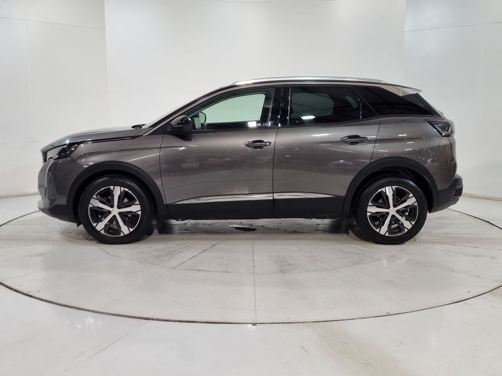 Peugeot 3008 THP 165HP 1.6 AUT 2021 - Imagen 5 de 20