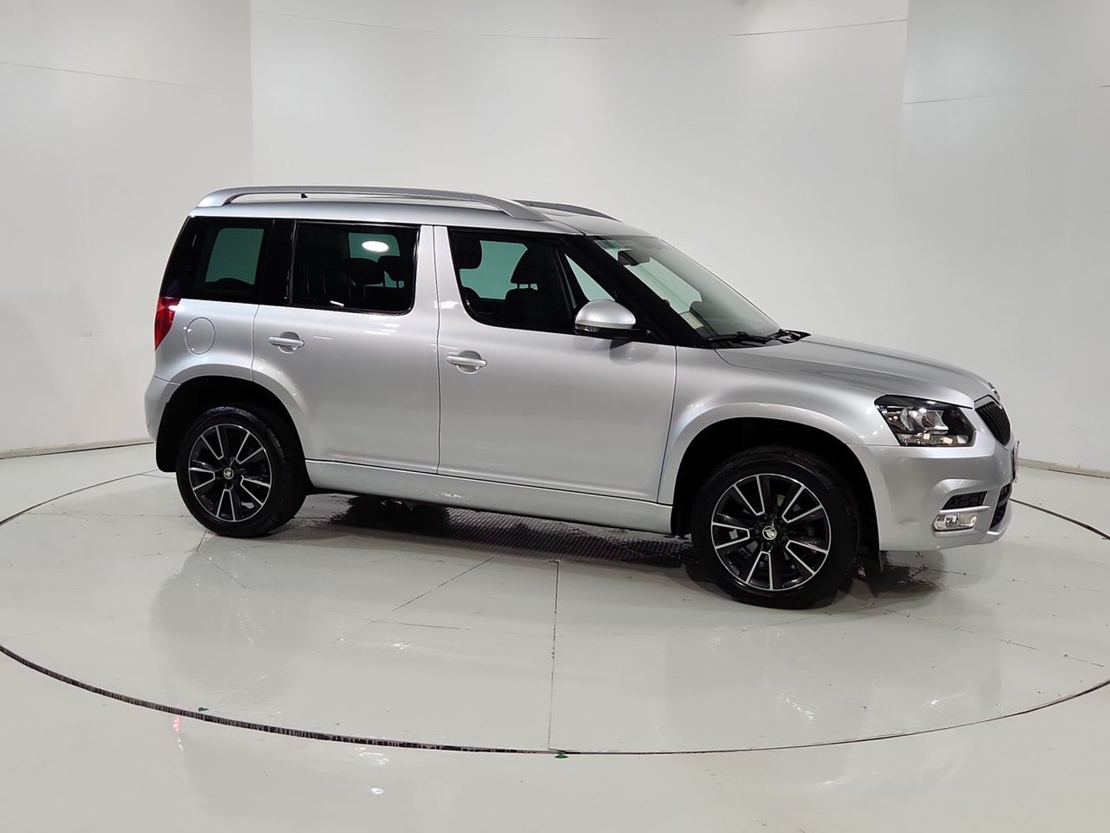 Skoda YETI TSI 1.2 AUT 2016 - Imagen 14 de 20