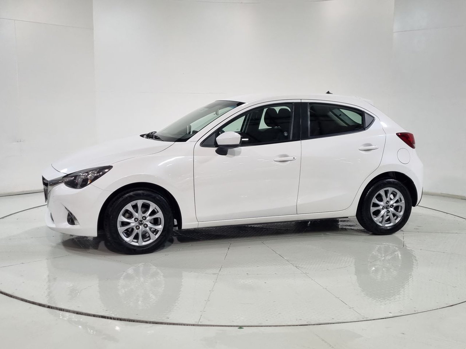 Mazda 2 NEW 2 SPORT HB 1.5 AUT 2020 - Imagen 4 de 20
