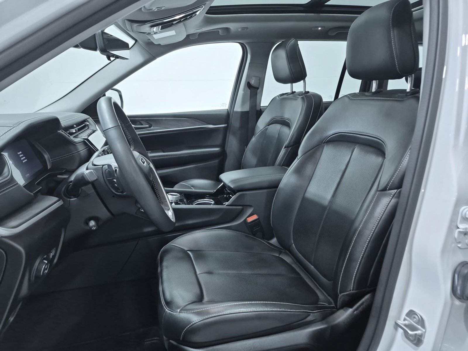 Jeep GRAND CHEROKEE LIMITED 4X4 3.6 AT 2024 - Imagen 18 de 20