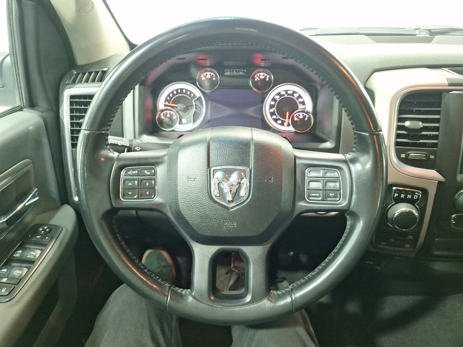 Dodge 1500 NEW 1500  DCAB 4X4 3.6 AUT 2019 - Imagen 19 de 20