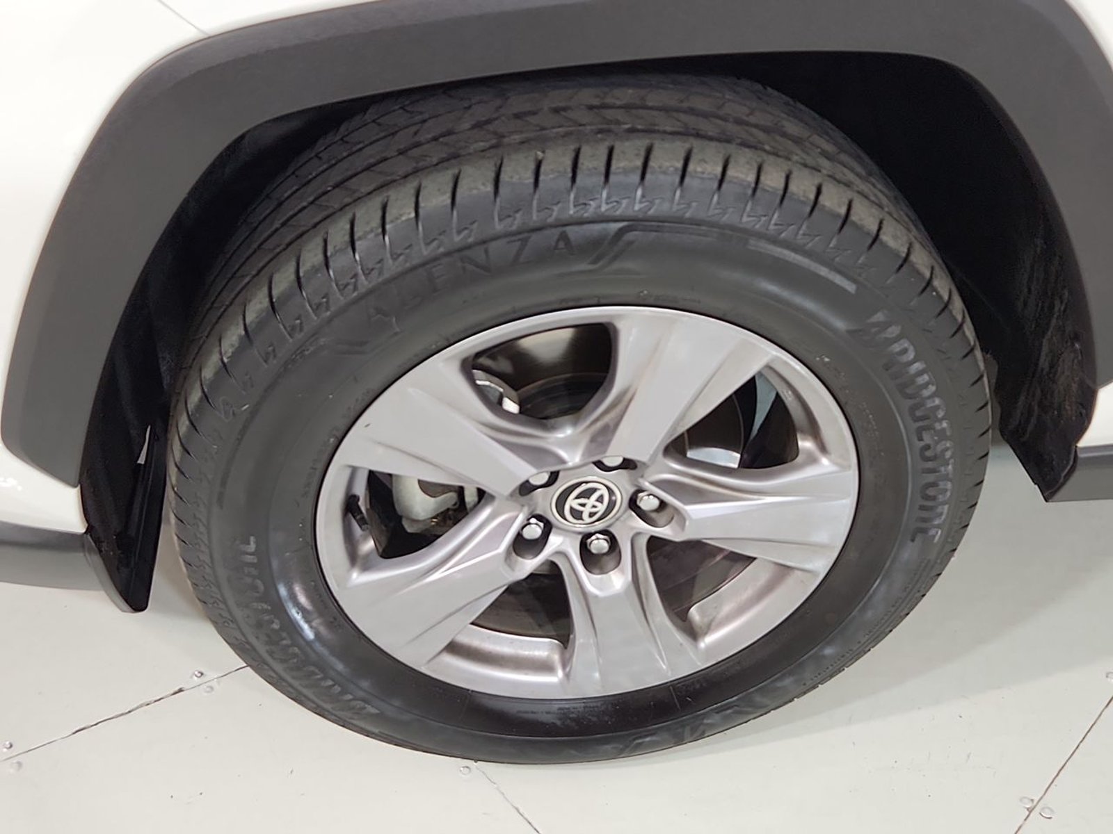 Toyota RAV4 4X2 2.0 AUT 2024 - Imagen 18 de 20