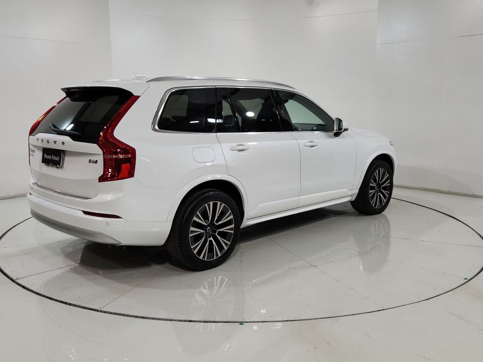 Volvo XC90 II B6 4X4 2.0 AUT 2022 - Imagen 11 de 20