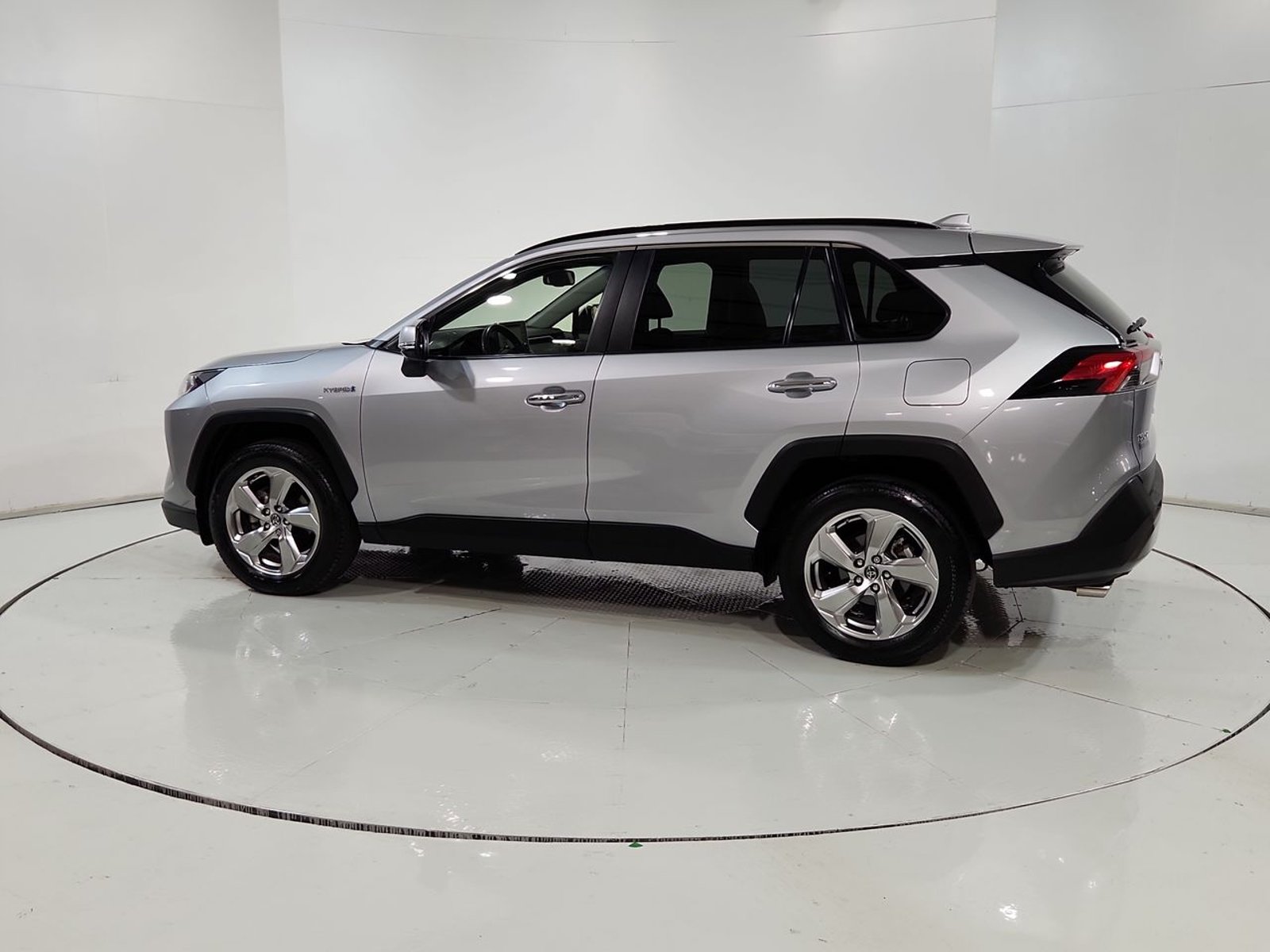 Toyota RAV4 4X4 2.5 AUT 2019 - Imagen 6 de 20