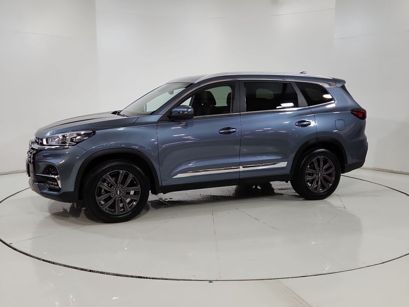 Chery TIGGO 8 1.5 2023 - Imagen 4 de 20