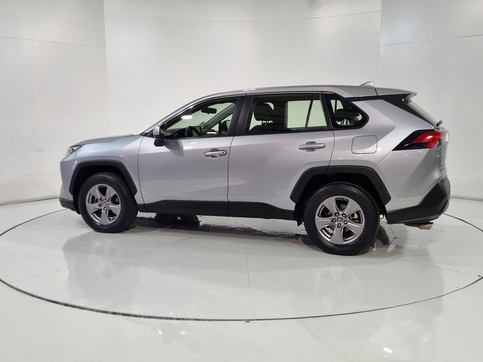 Toyota RAV4 OTTO 2.0 AUT 2023 - Imagen 6 de 20