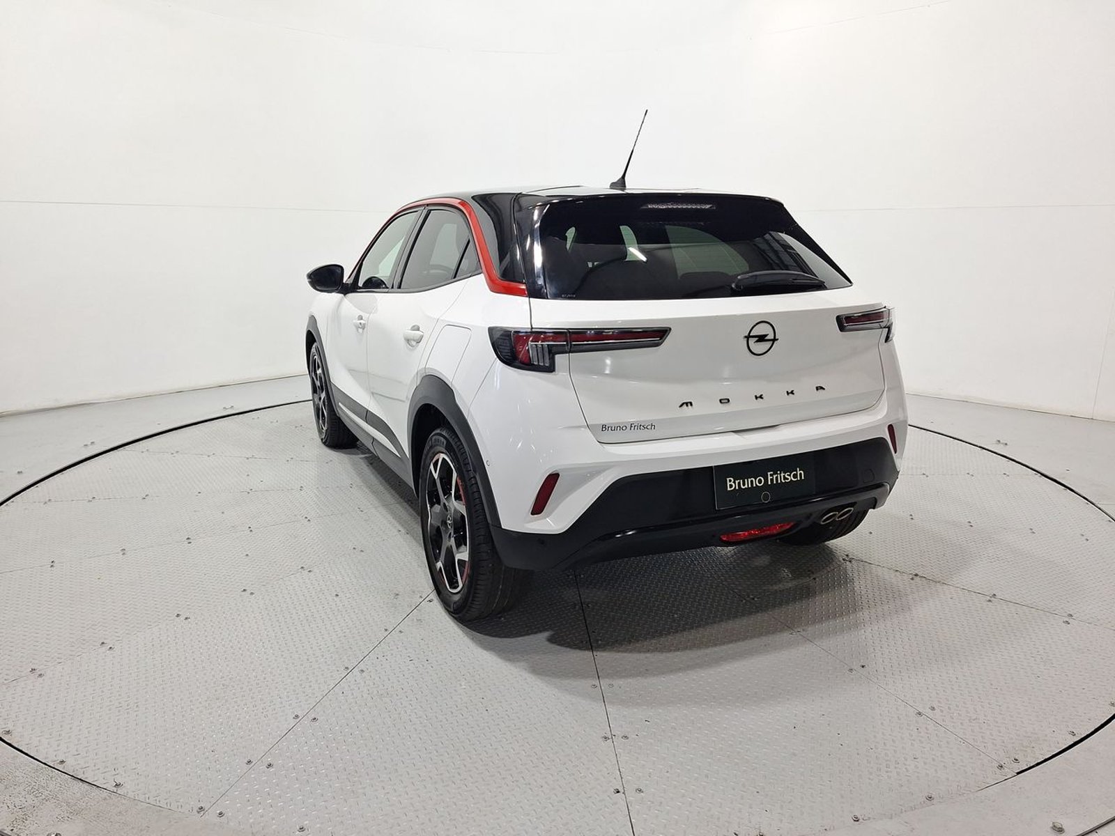 Opel MOKKA 1.2T AUT 2022 - Imagen 6 de 20