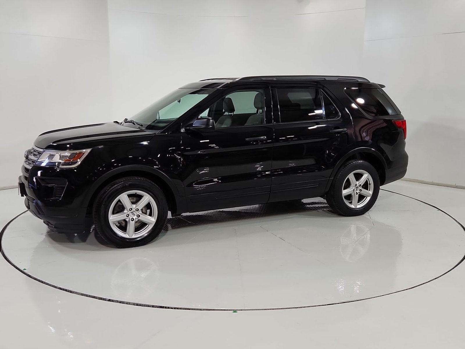 Ford EXPLORER ECOBOOST 2.3 AUT 2019 - Imagen 4 de 20