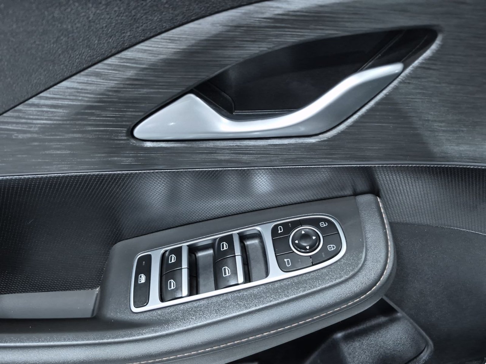 Omoda C5 4X2 1.5 AUT 2025 - Imagen 16 de 20