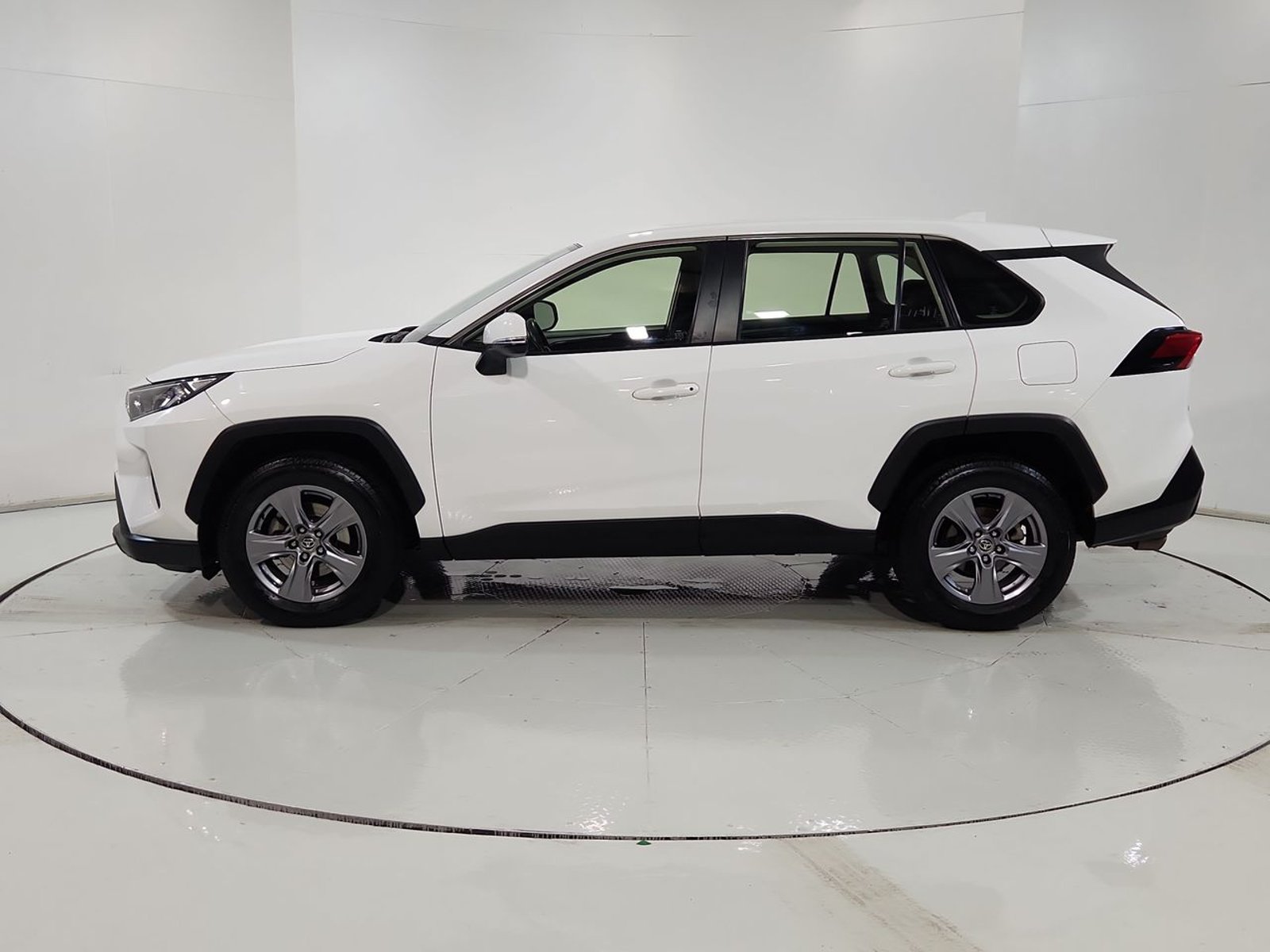 Toyota RAV4 OTTO 2.0 AUT 2023 - Imagen 5 de 20
