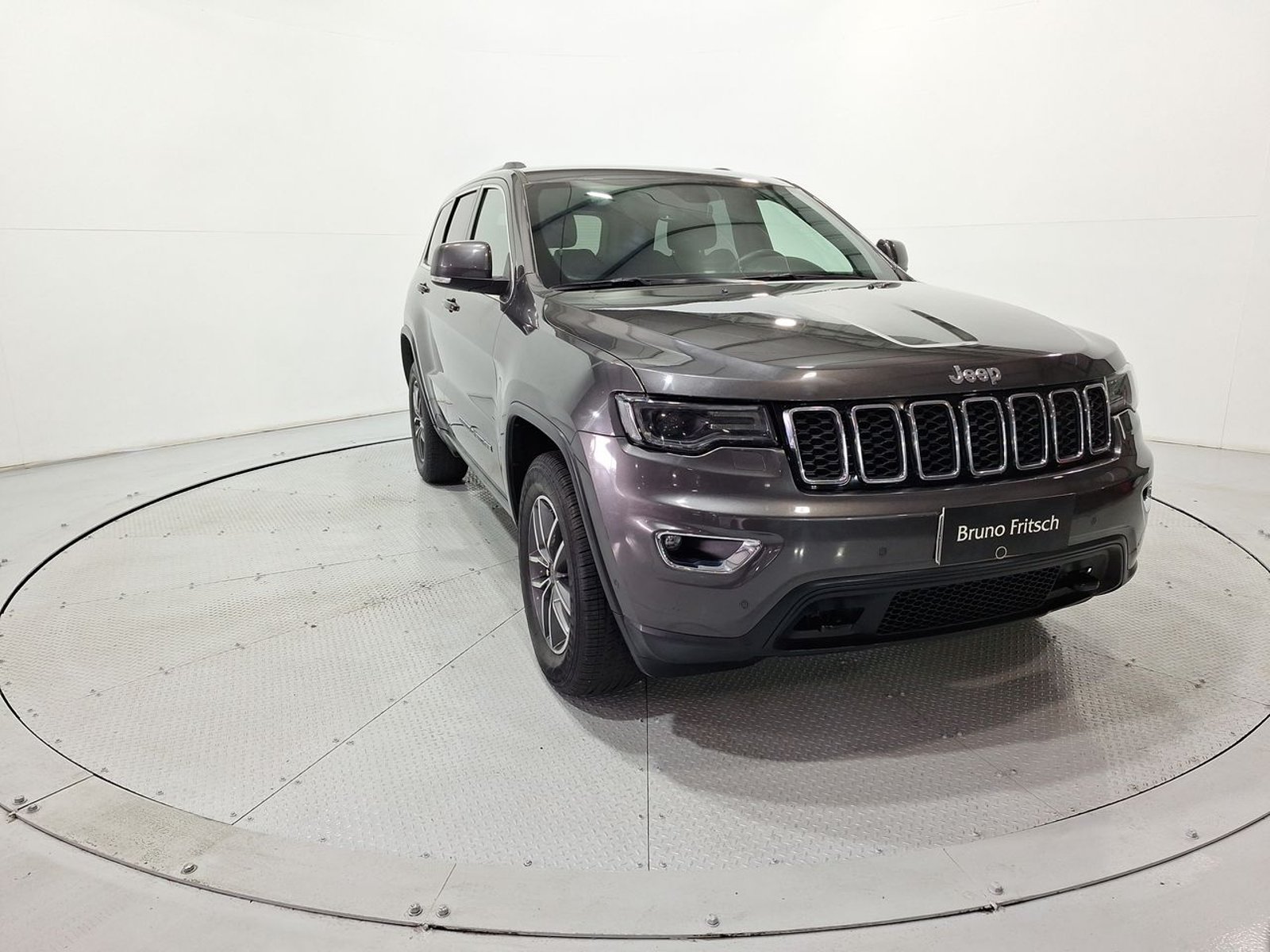 Jeep GRAND CHEROKEE LAREDO 4X4 3.6 AUT 2019 - Imagen 12 de 20