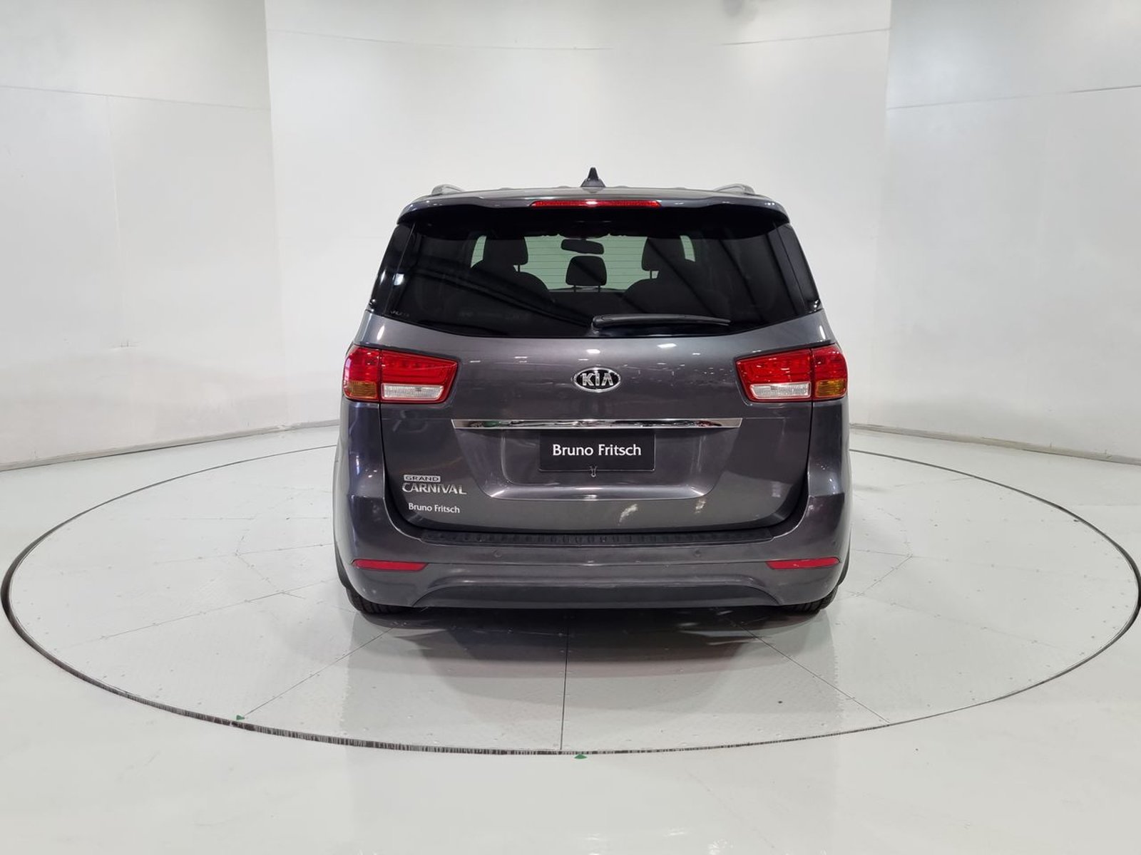 Kia GRAND CARNIVAL EX 3.3 AUT 2017 - Imagen 9 de 20